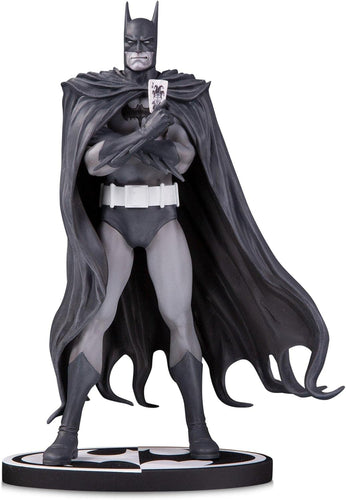 DC Direct Batman Black & White 1/10 Statue Brian Bolland