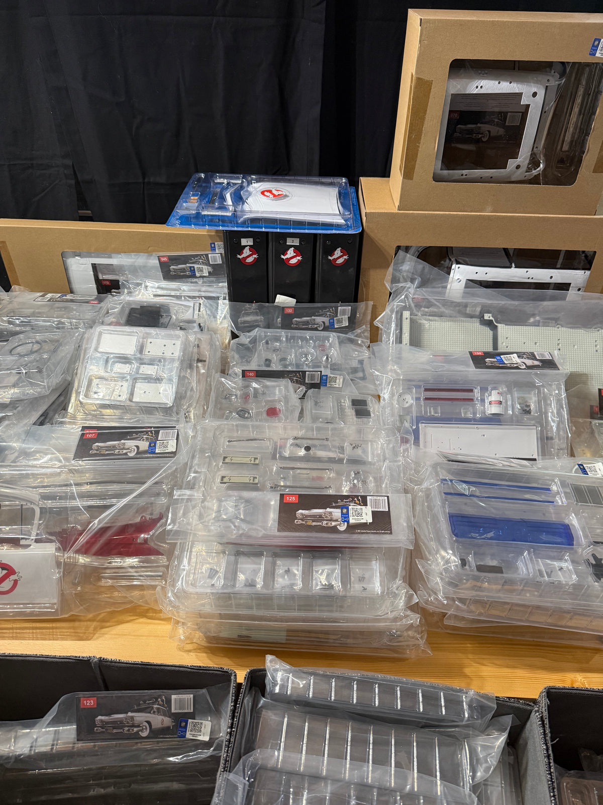 Fanhome Eaglemoss Ghostbusters Ecto-1 Issues 1-140 Proton Packs COMPLETE SEALED
