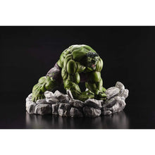 Marvel ArtFX Premier Hulk Limited Edition Statue