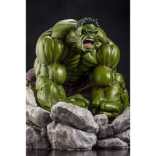 Marvel ArtFX Premier Hulk Limited Edition Statue