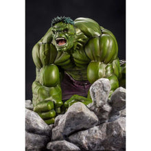 Marvel ArtFX Premier Hulk Limited Edition Statue