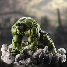 Marvel ArtFX Premier Hulk Limited Edition Statue