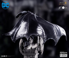 Iron Studios BDS 1/10 Art Scale Limited Edition Statue Batman Deluxe by Eddy Barrows