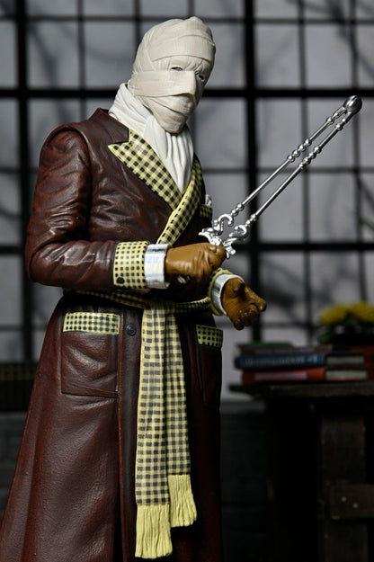 NECA Ultimate Universal Monsters Invisible Man Kemp House Color Version Action Figure