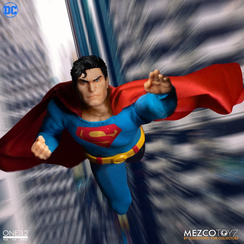 Mezco One:12 Collective Superman Man of Steel Box Edition
