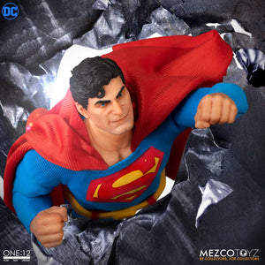 Mezco One:12 Collective Superman Man of Steel Box Edition